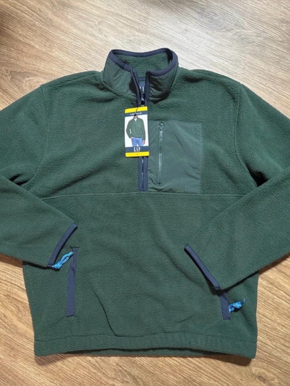 NWT Gap Arctic Light Fleece 1/4 Zip Mens 90s Hunter green jacket sweatshirt med